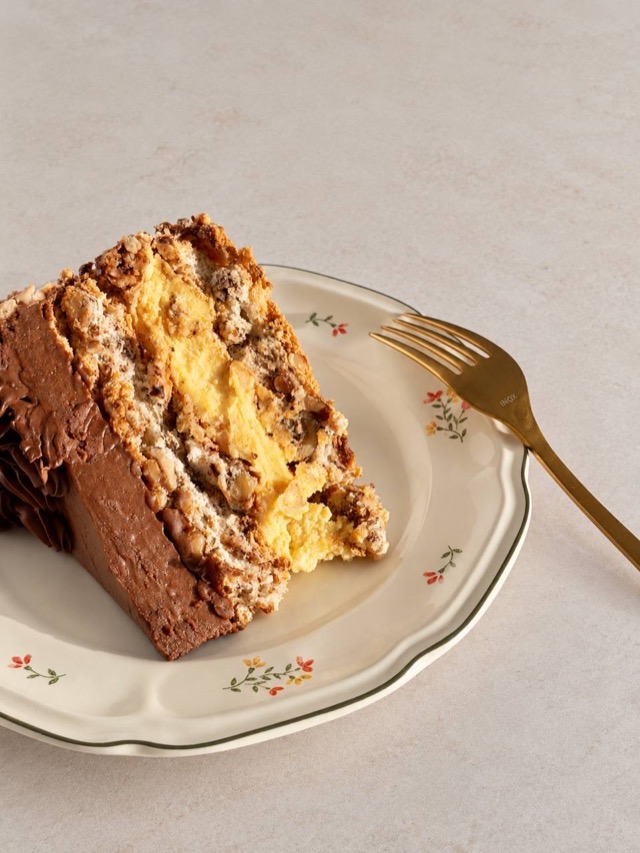 Kyiv cake