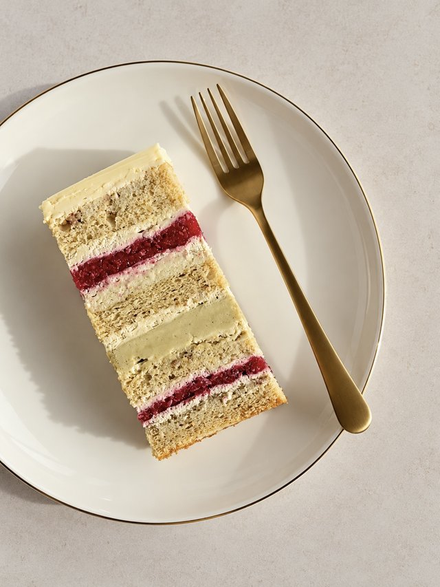 Pistachio & raspberry